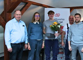 SWS gratuliert Max Feresztyn zur erfolgreich abgeschlossenen Ausbildung