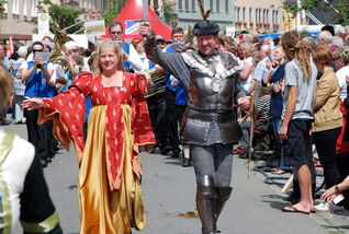 Der Stendaler Roland beim Festumzug Der Stendaler Roland beim Festumzug