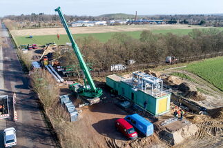 Baustellenfoto: Aufbau einer neuen Trafostation